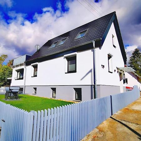Ferienhaus Moni Gunningen Exteriér fotografie